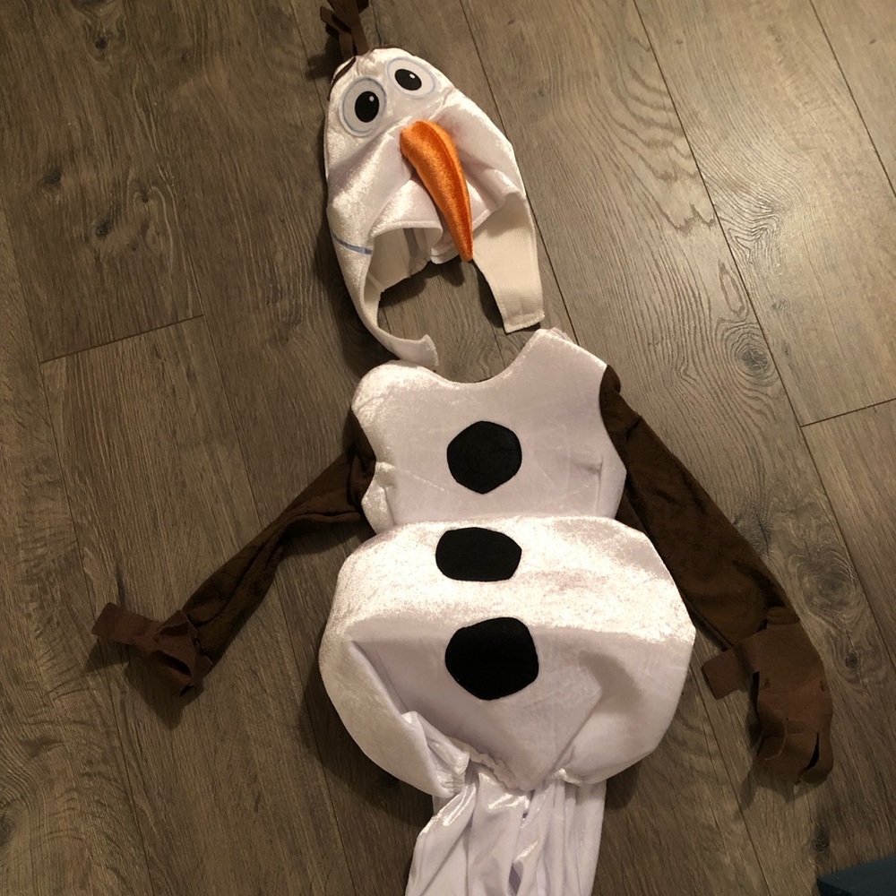 12-18 months Olaf costume. Disney brand. Paid $35